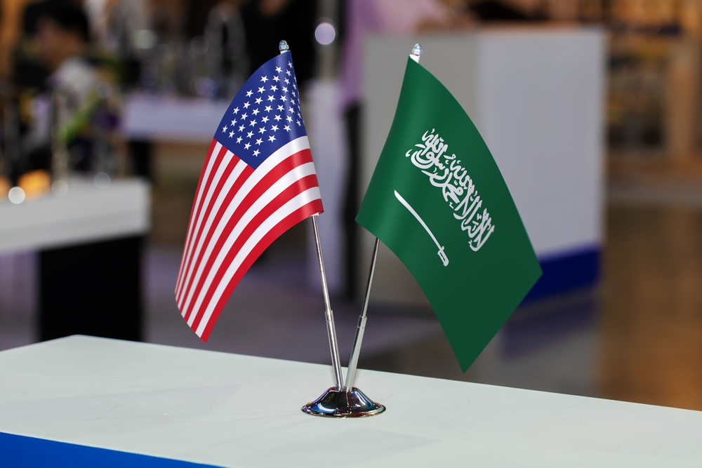 L'Arabia Saudita come nuovo centro dell'IA: cosa significa l'alleanza tecnologica con gli Stati Uniti?