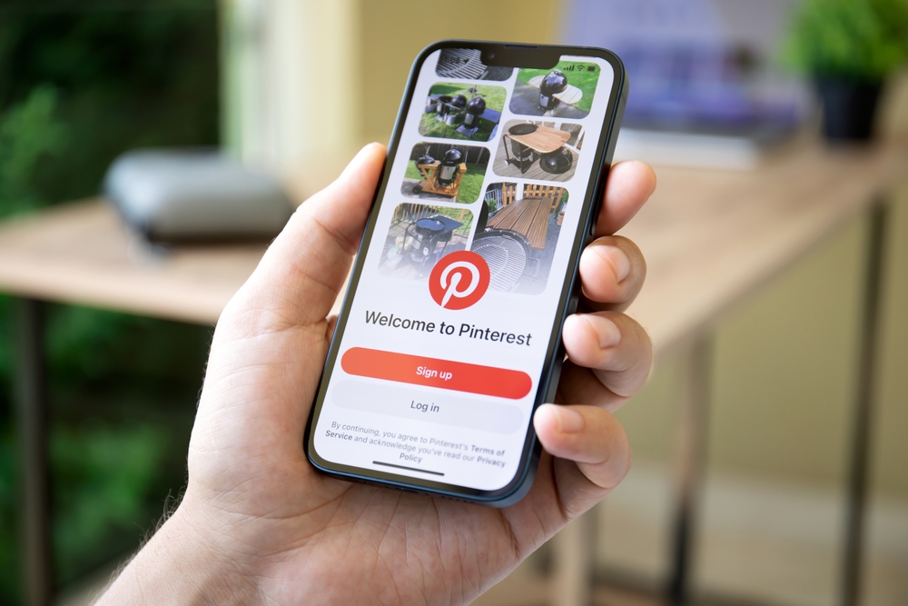 La beniamina della Generazione Z nei guai: mentre Pinterest raggiunge livelli record di popolarità, gli investitori contano le perdite