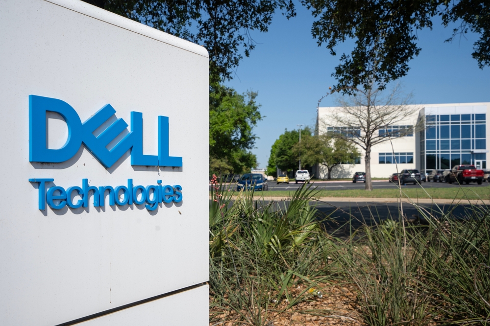 Dell v éře umělé inteligence: Překonání očekávání a miliardové očekávání tržeb