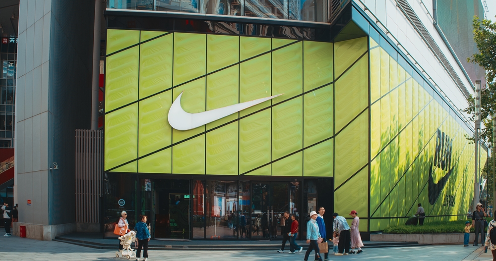 Nike: Felülmúlta a várakozásokat, de a fordulat még nem teljes