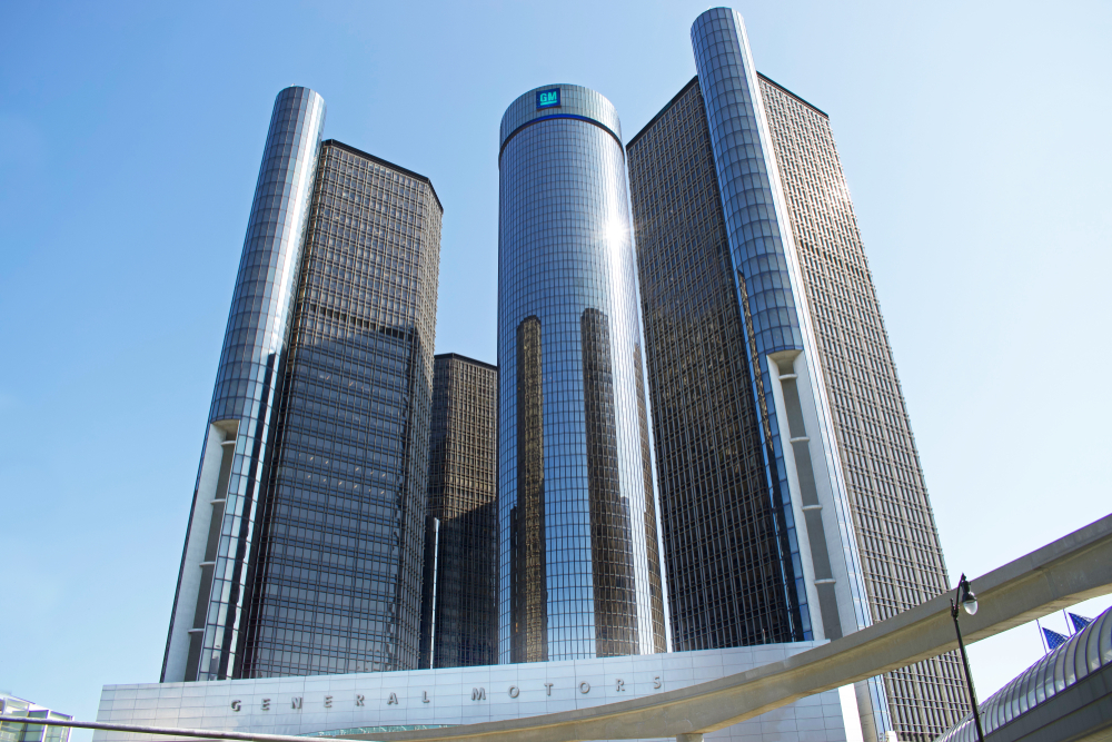 General Motors: zisk vyskočil o 30 % a výhled opět roste